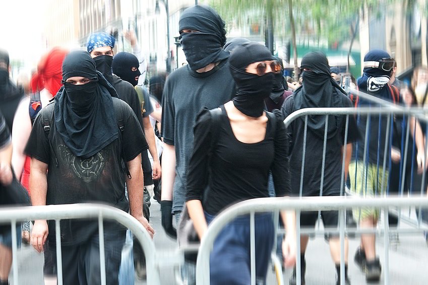 Leftist rioters